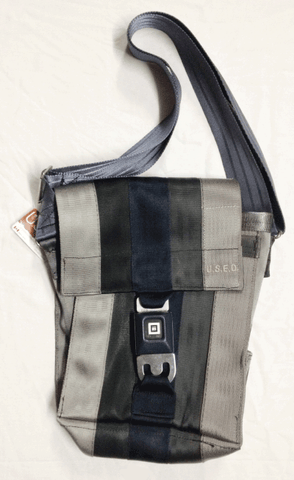 U.S.E.D. 5 Strap Tall Shoulder Bag-O Canada